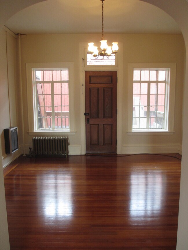 Foto del edificio - 507 Penn St