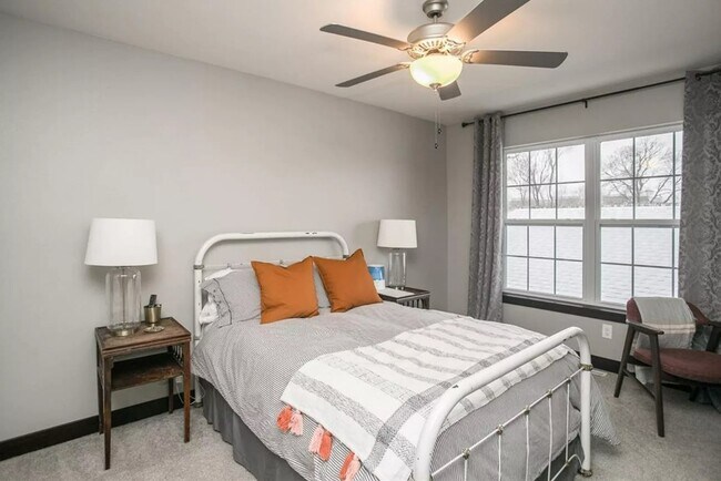 Foto del edificio - 1023 6th St SE