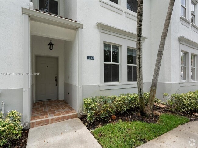 Building Photo - 15568 SW 39th St