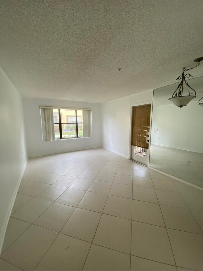 Foto del edificio - 2317 N Congress Ave