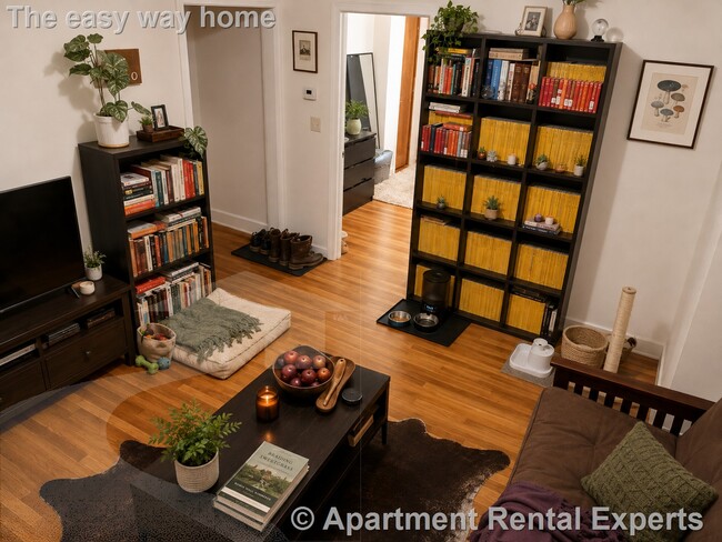 Building Photo - 102 Highland Ave