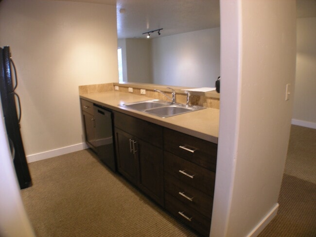 Building Photo - Horizon Park Apartments