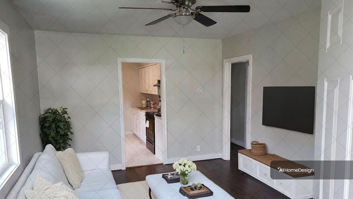 Foto principal - 322 72nd St N