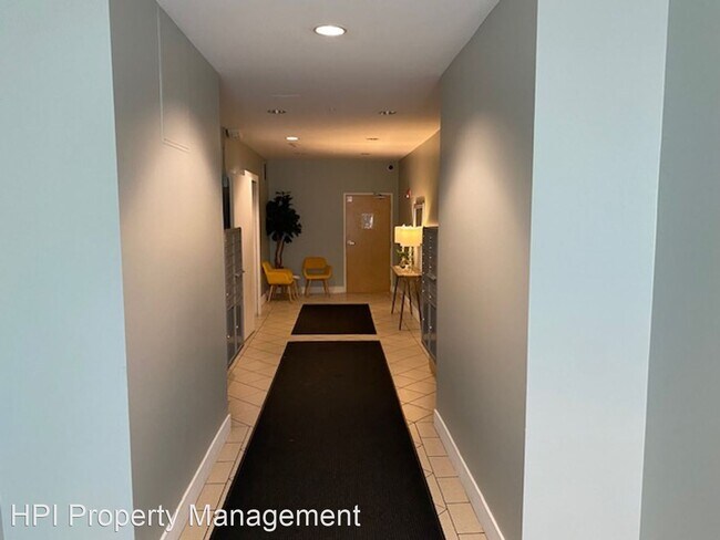 Building Photo - 2 br, 1 bath House - 270 Valencia St #304