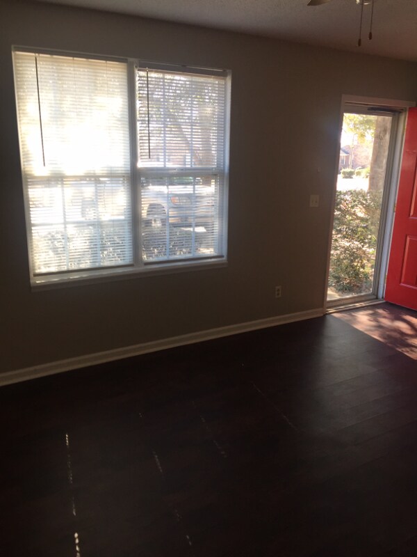 1210 Whites Cir, Darlington, SC 29532 Room for Rent in Darlington, SC