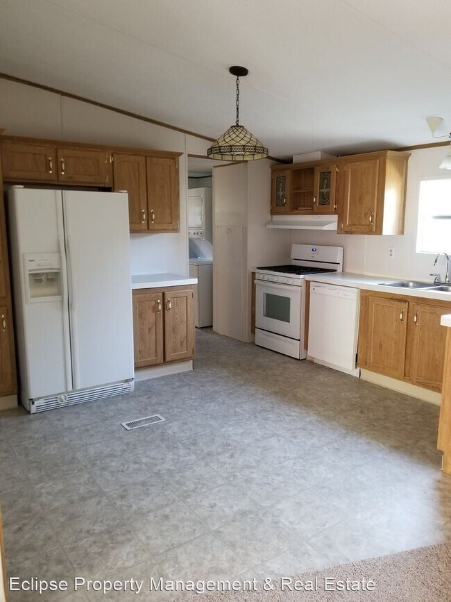Building Photo - 3 br, 2 bath House - 178 Hollyberry Way