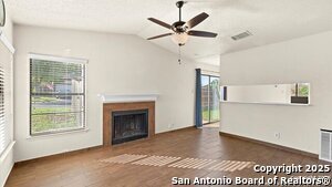 Foto del edificio - 8442 Forest Ridge Dr