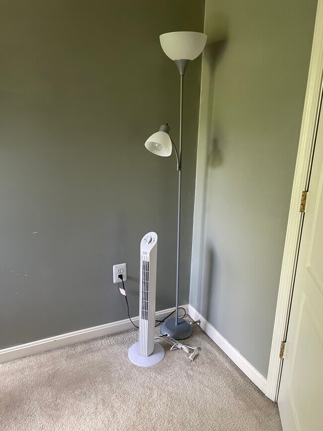 Foto del edificio - 6403 Knapsack Ln