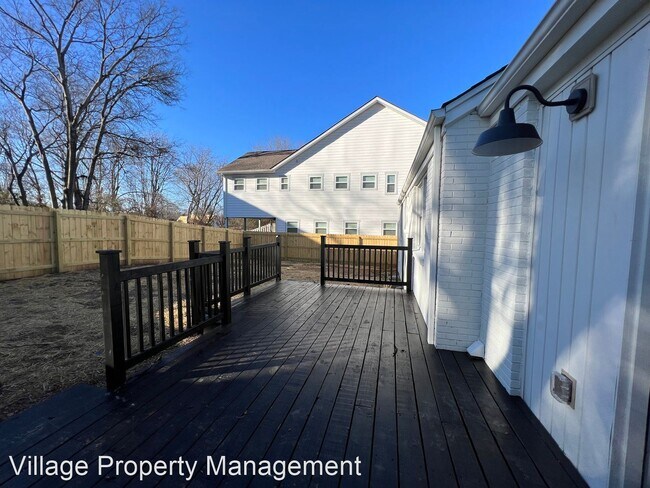 Building Photo - 3 br, 1 bath House - 1508 A Wendell Ave