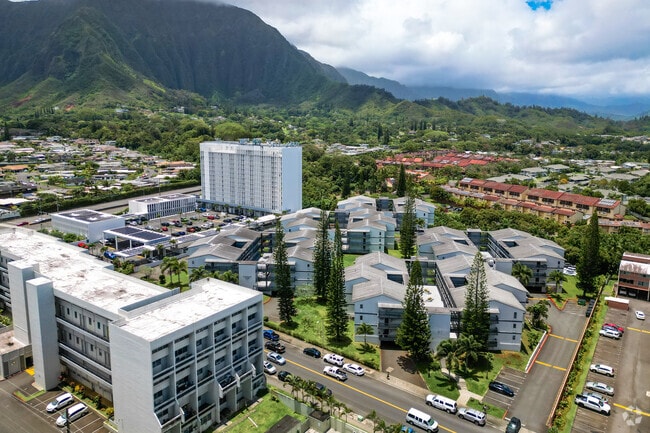 Building Photo - Windward Acres