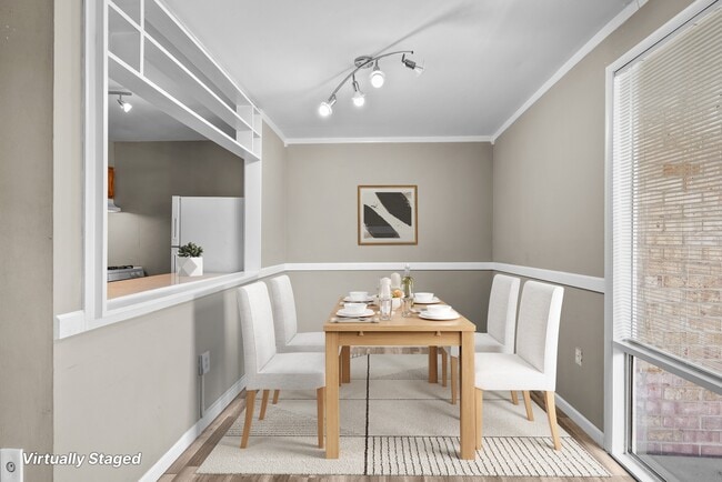 Photo - 558 Wilson Bridge Dr Apartment