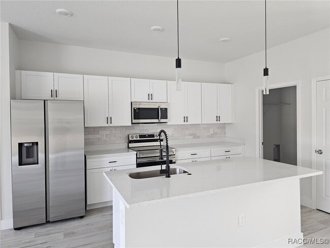 Building Photo - 4479 SW 170th Street Rd