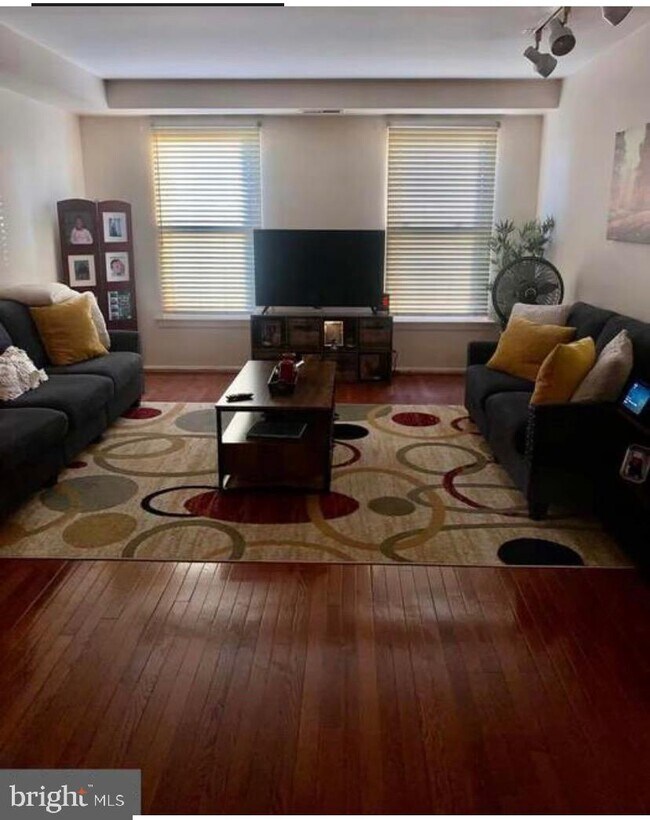 Foto del edificio - 2703 S 76th St