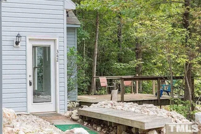Building Photo - 342 Calico Dr