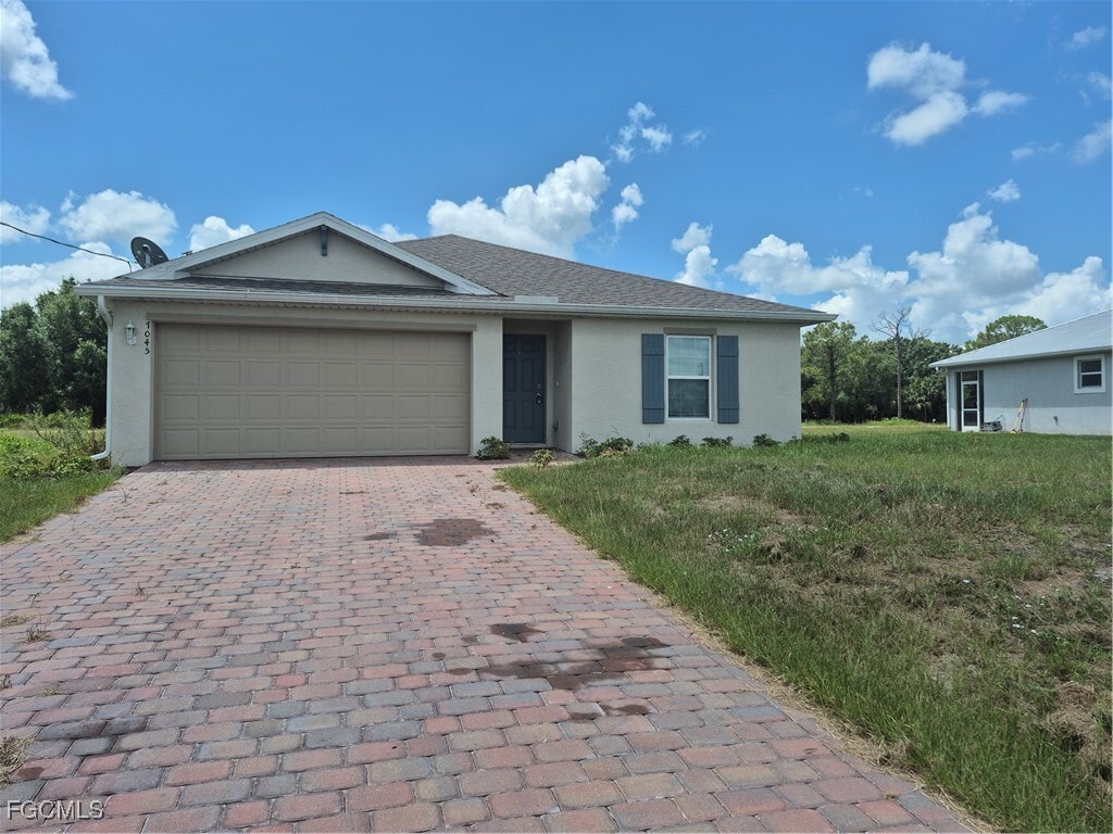 Primary Photo - 7045 Brazil Cir