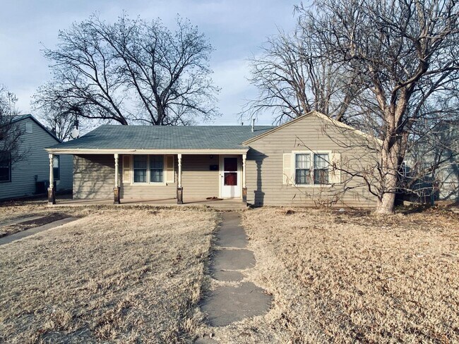 Building Photo - 3410 31st St