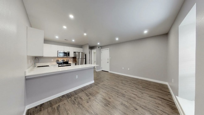 Building Photo - Junius Place Apartments