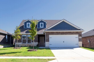Building Photo - 1446 Lakebrook Dr