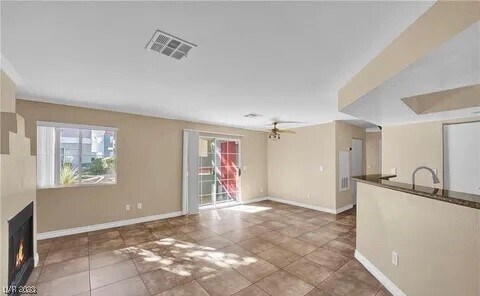 Foto del edificio - 8600 W Charleston Blvd