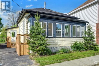 Building Photo - 1 Winnifred St S