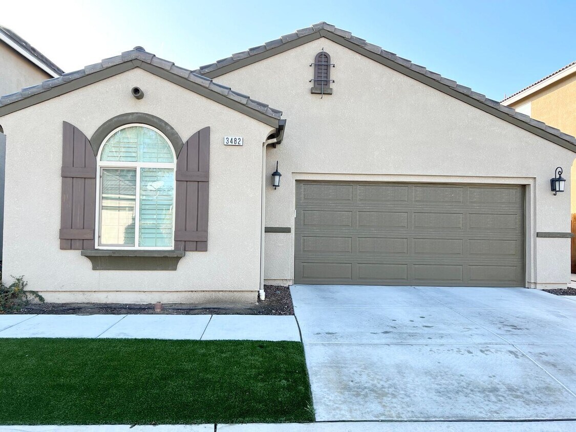 Foto principal - 3 br, 2 bath House - 3482 Brimhall Ln