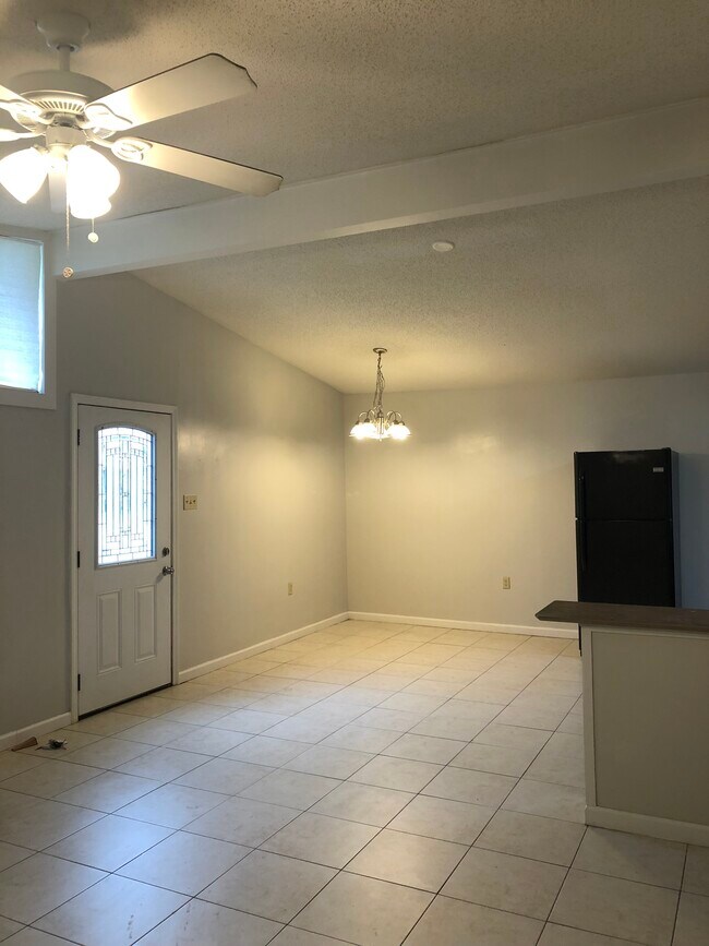 2020 Stumpf Blvd, Terrytown, LA 70056 House Rental in Terrytown, LA