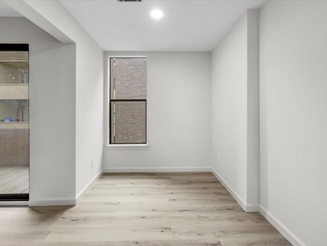 Building Photo - 38 Shrewsbury Green Dr