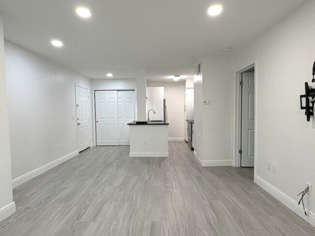 Foto del edificio - Modern 1 Bedroom Condo in The Preserve At ...