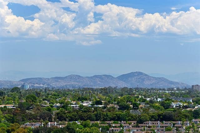 Building Photo - 5681 Desert View Dr