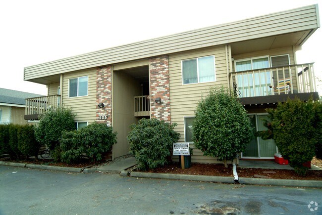 Foto del edificio - Centrally Located Ground floor Remodeled 1...