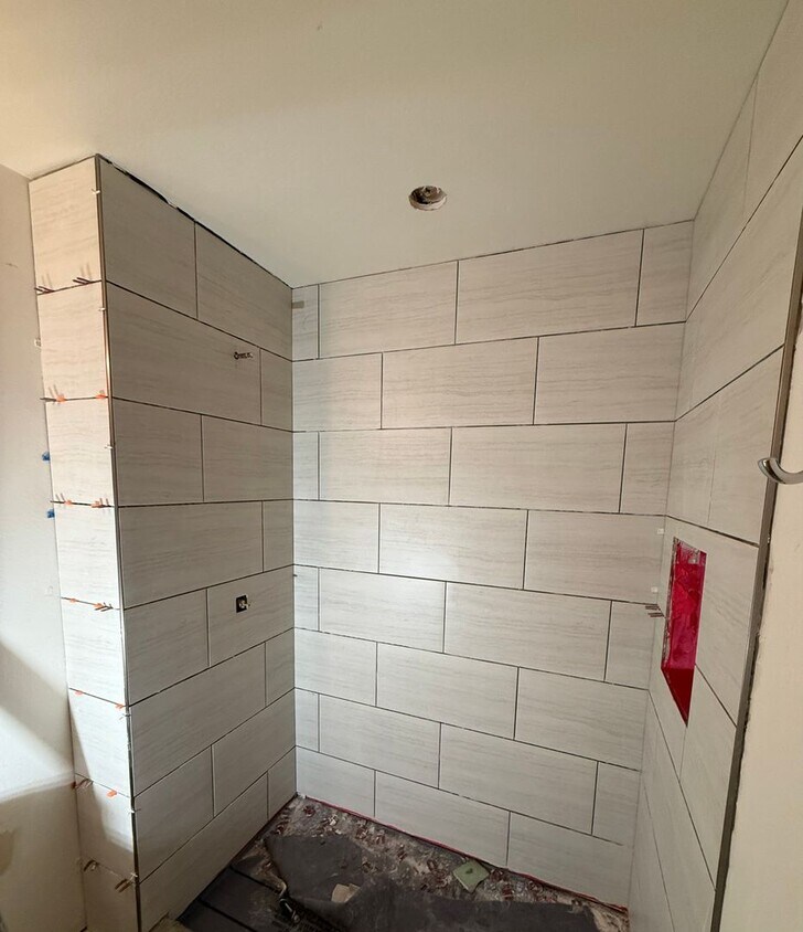 Foto del edificio - Remodeled 1 Bedroom - Camarillo's Premier ...