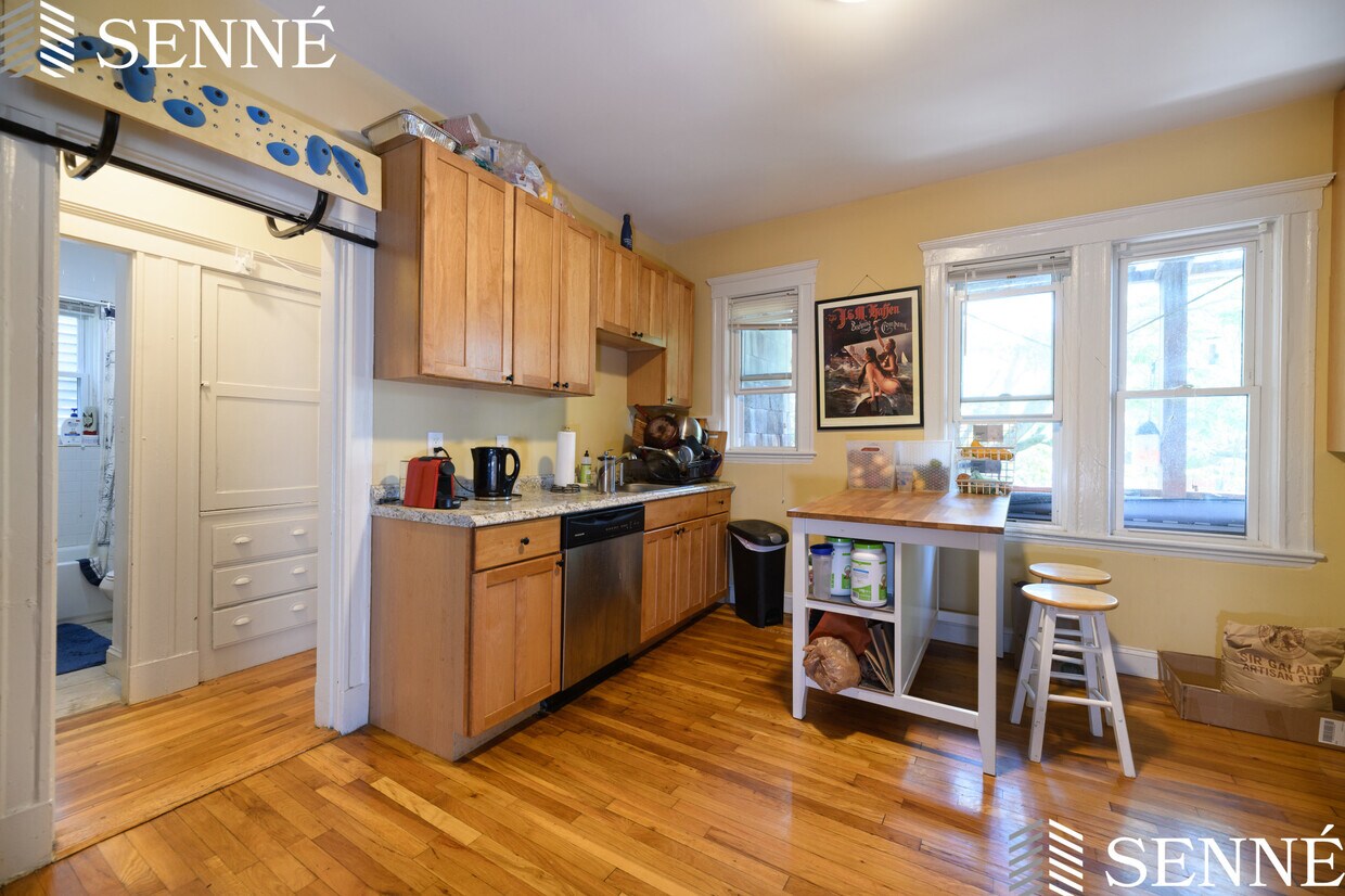 Foto principal - 114 Elm St