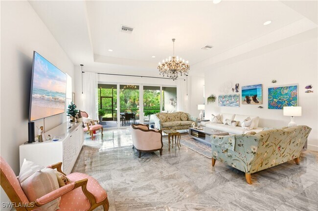 Foto del edificio - 11899 Gardenia Ave