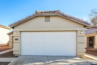 Building Photo - 12015 W Larkspur Rd