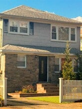 Building Photo - 121 Nassau Blvd