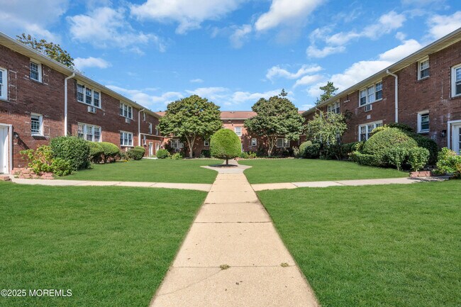 Foto del edificio - 364 Westwood Ave
