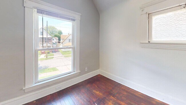 Foto del edificio - 3865 W 16th St