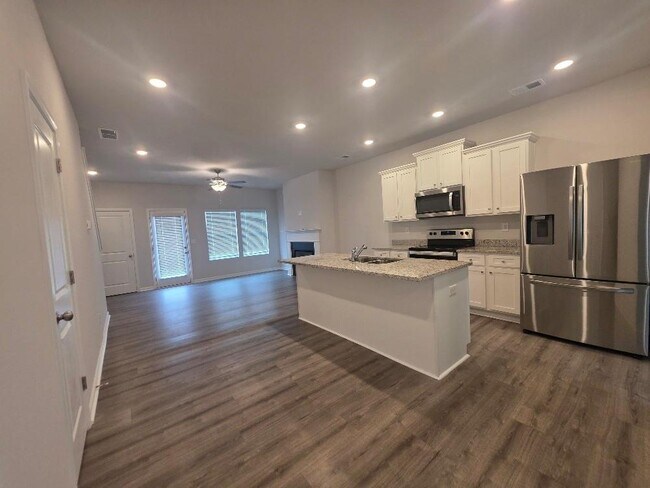 Foto del edificio - 4353 Smithgall Ct
