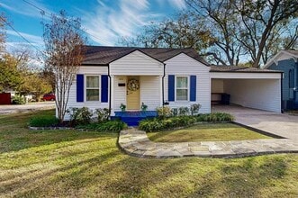 Building Photo - 606 Kernodle St