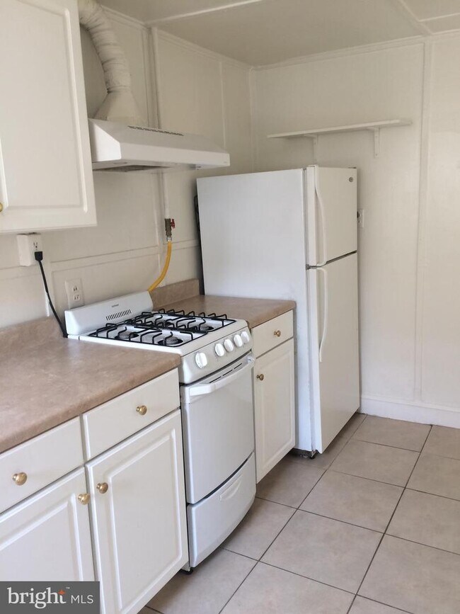 Foto del edificio - 513 E Custis Ave