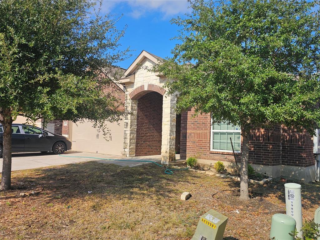 Foto principal - 19800 W.T. Gallaway St