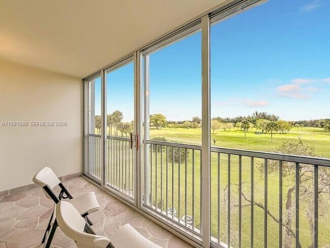 Foto del edificio - 12701 SW 13th St