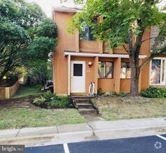 Building Photo - 1358 Hazel Nut Ct