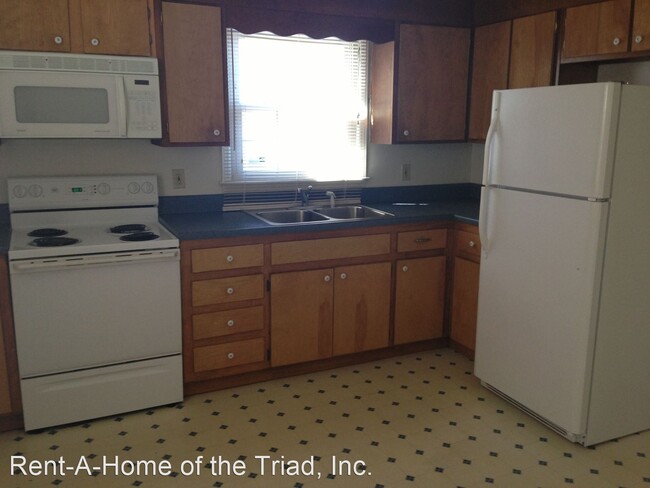 Foto del edificio - 3 br, 2 bath House - 1006 Lombardy Street