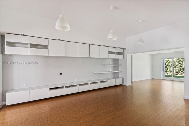 Foto del edificio - 4726 Alton Rd