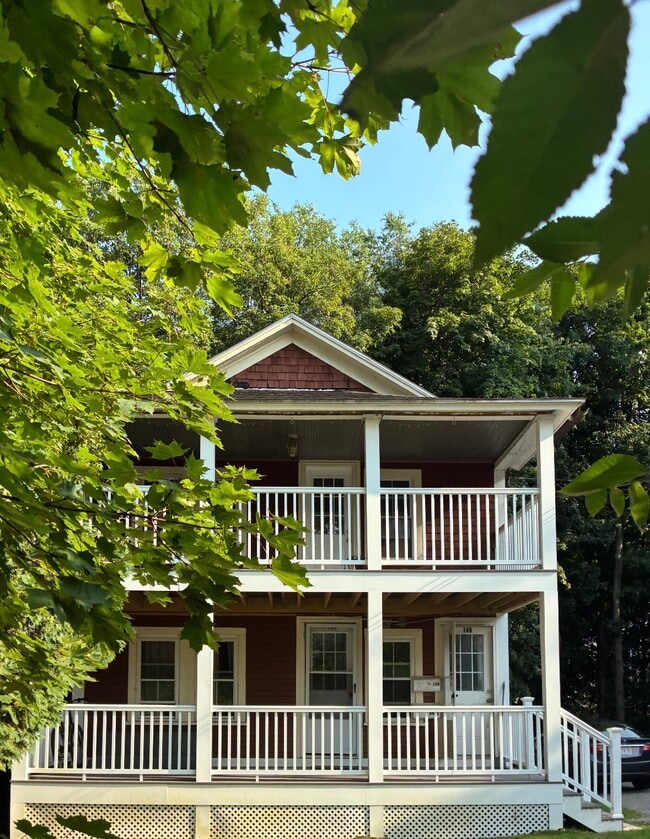 Photo - 14 Graves St (Deerfield, MA) Townhome