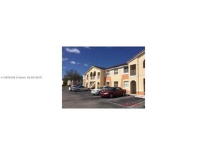 Building Photo - 1677 SE 27th Ct