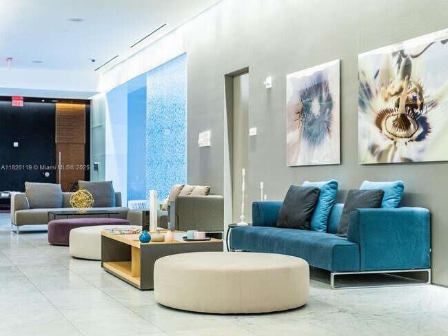 Foto del edificio - 88 SW 7th St