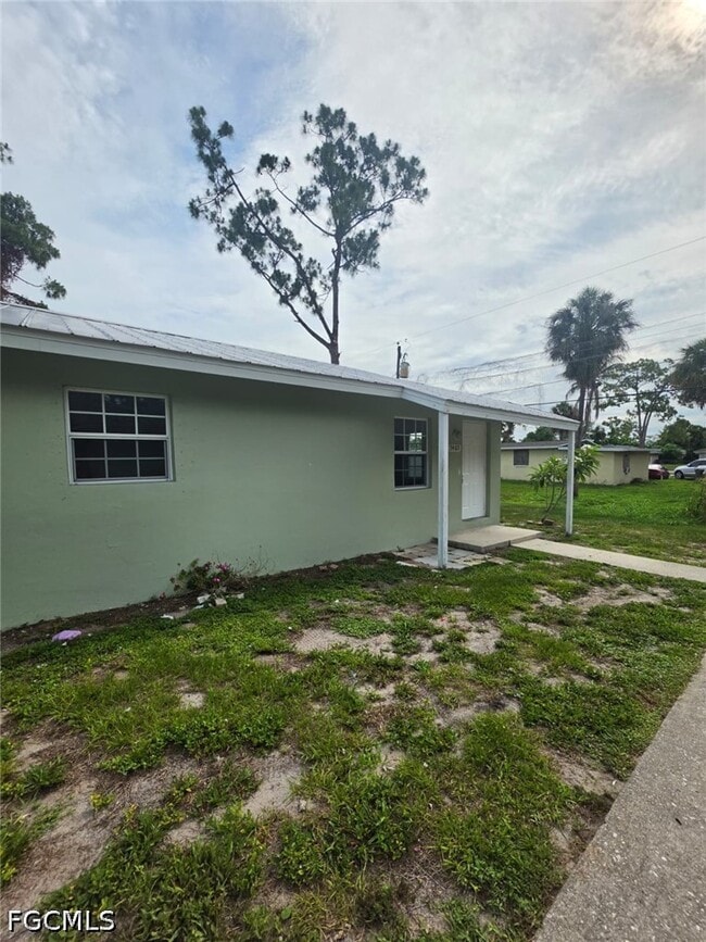 Building Photo - 5465 Sago Ave
