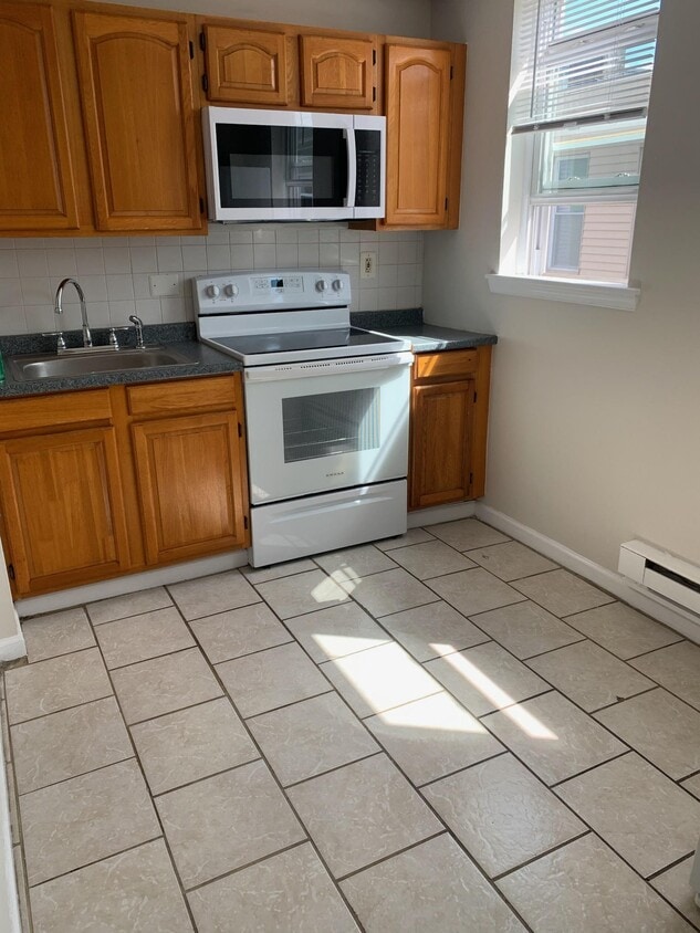 Photo - 2213 S 15th St (Philadelphia, PA)